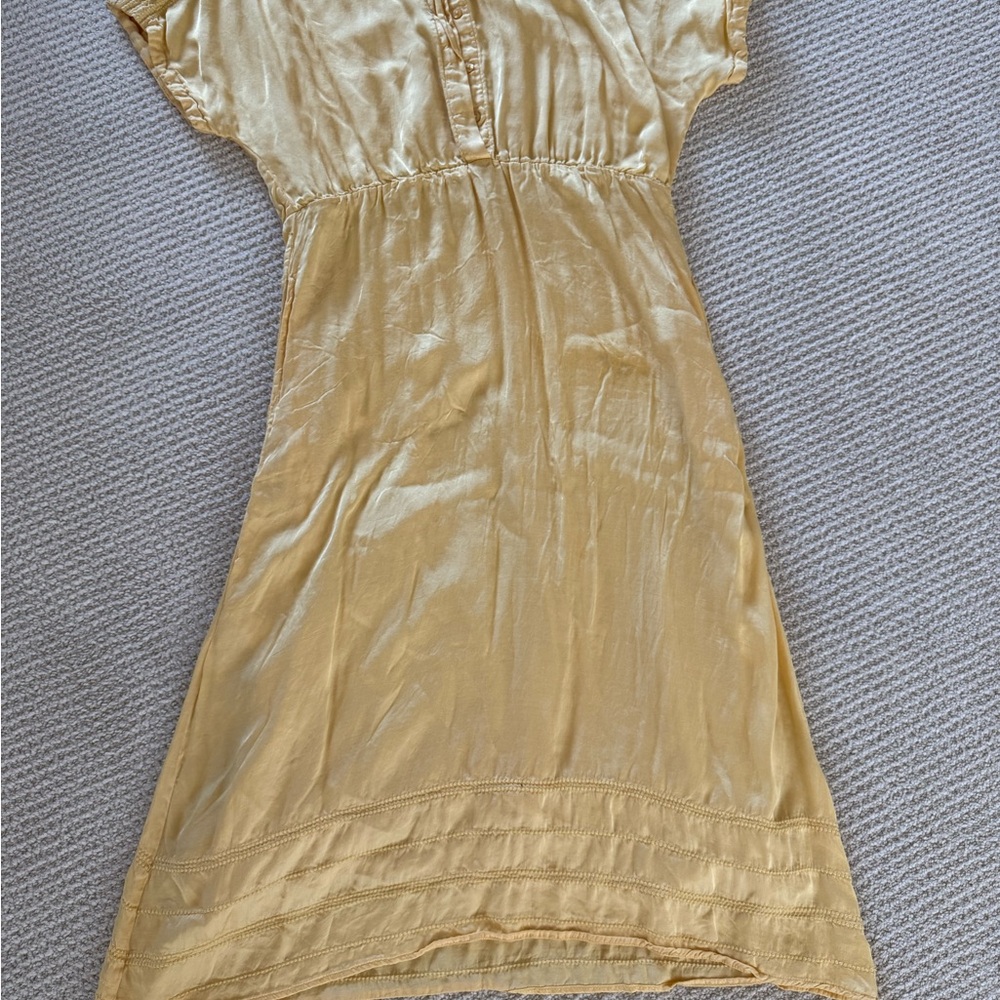Gold Short Sleeve Dress NWOT
